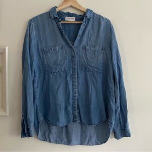 BELLA DAHL Blue Chambray Size M